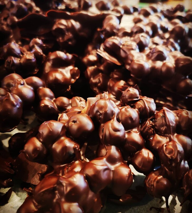 Amandes enrobées de chocolat de Chocolats Rose Élisabeth