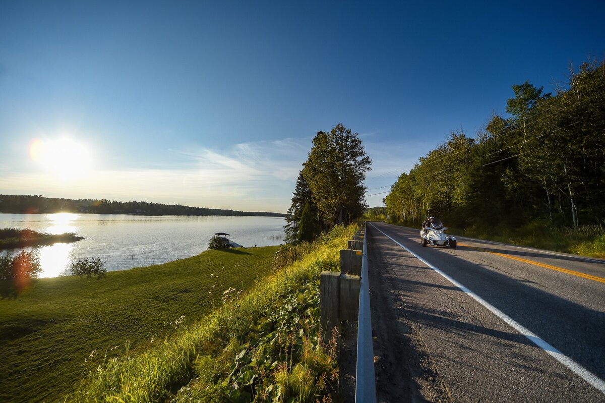 Route du Fjord à Saint-Félix-d'Otis